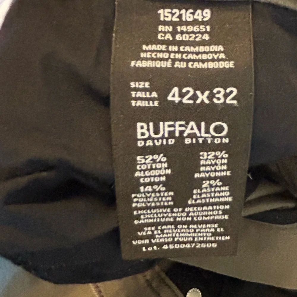 Buffalo David Bitton Jeans Mens 42 X 32  Green Archer Slim Stretch Casual‎